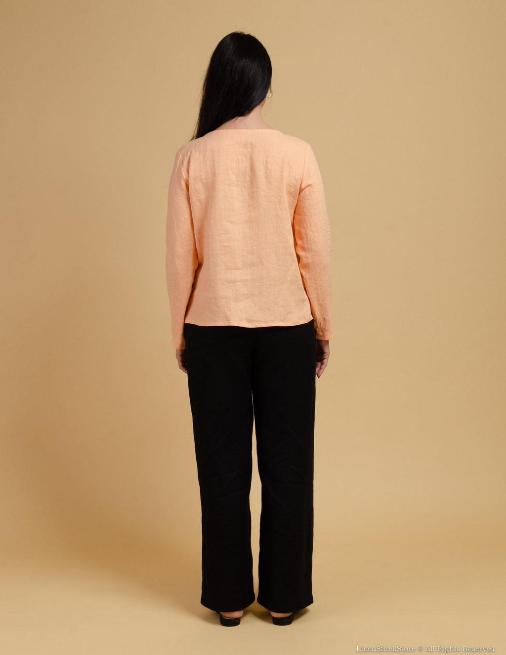 LEILA V-neck linen top | Peach