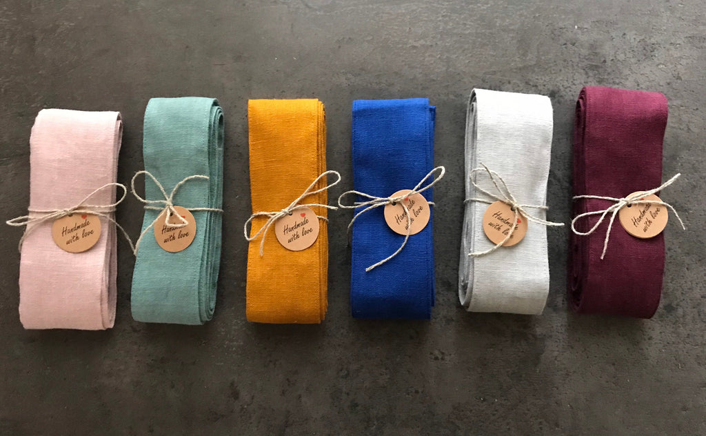 Natural linen ribbon belt