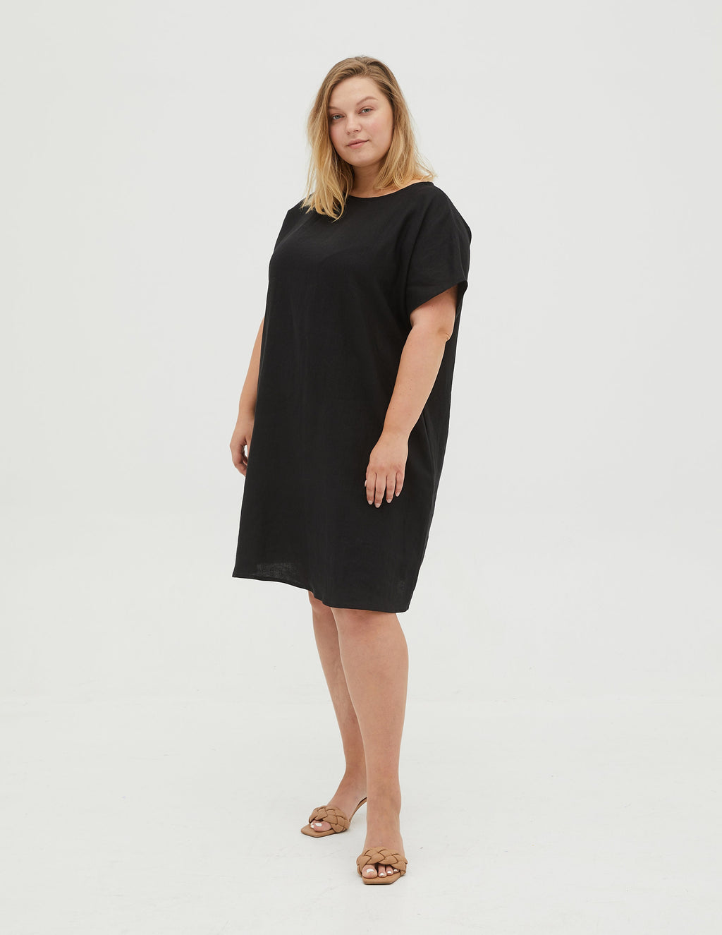 SANDRA Linen dress | Black