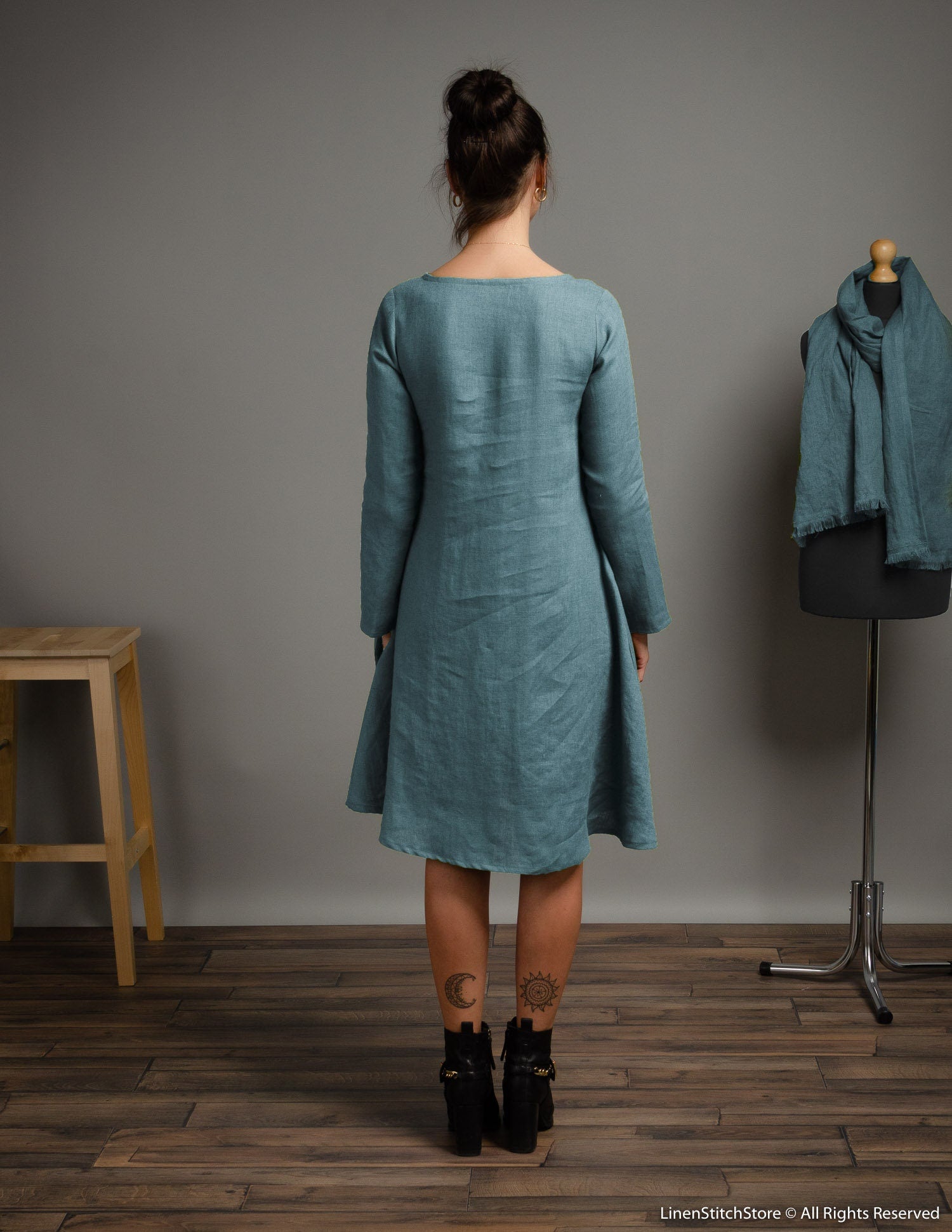 VERONICA Linen dress | Electric blue