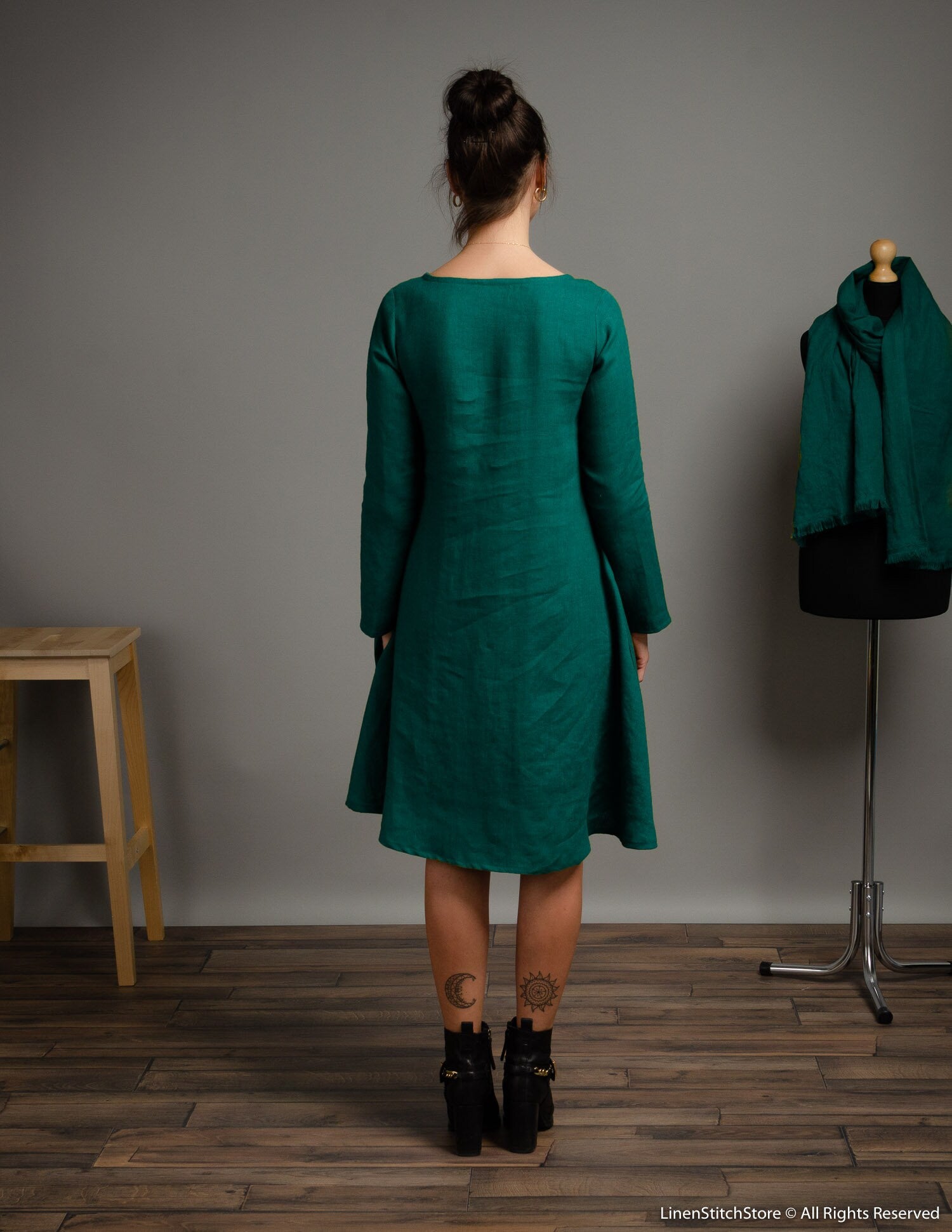 VERONICA  Linen dress | Emerald green