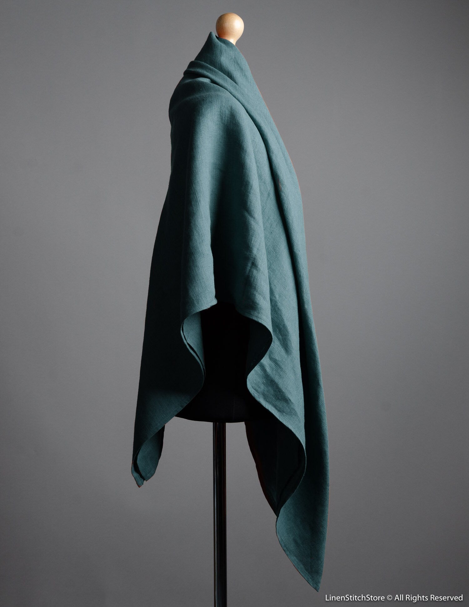 Linen shawl | Electric blue