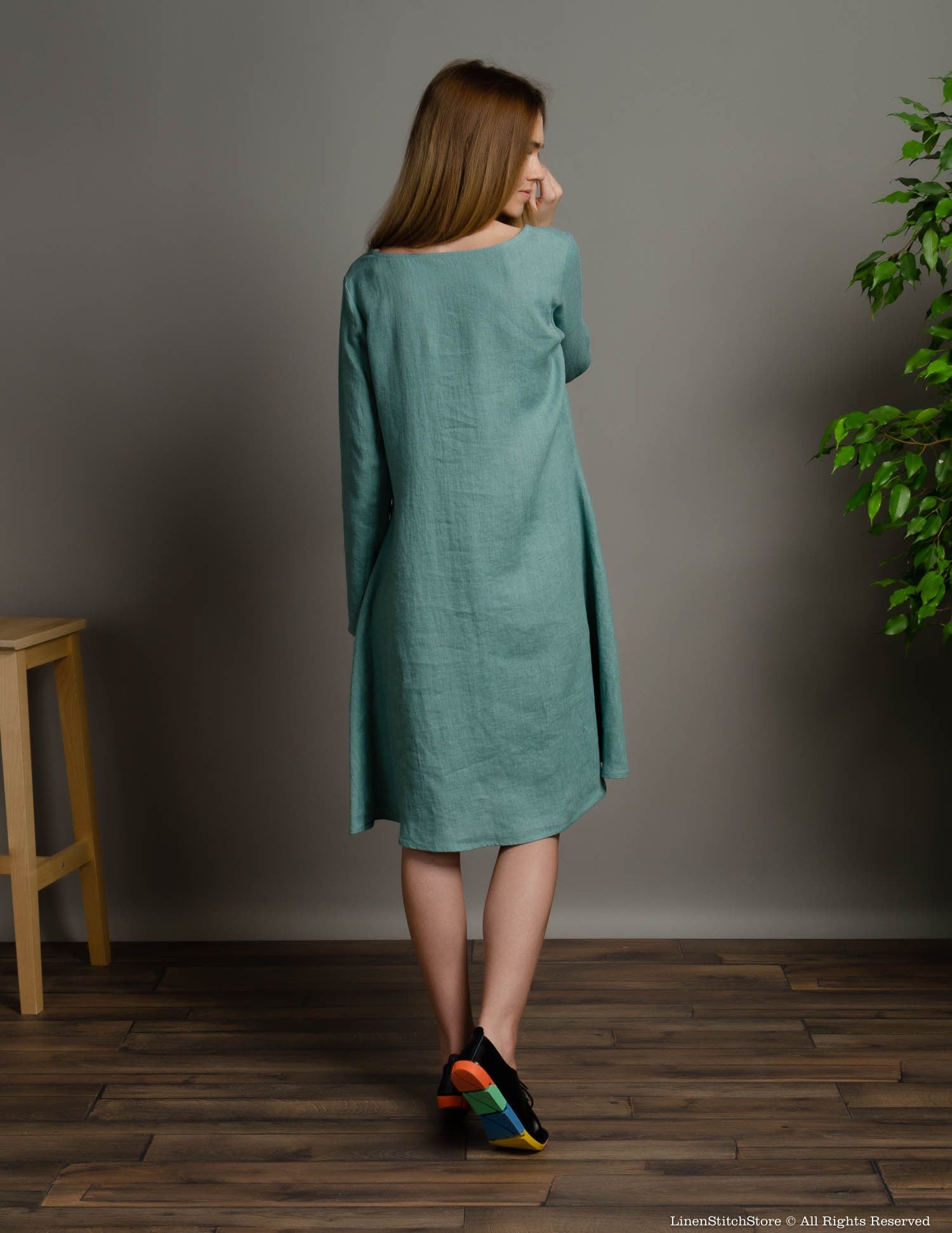 VERONICA Linen dress | Electric blue