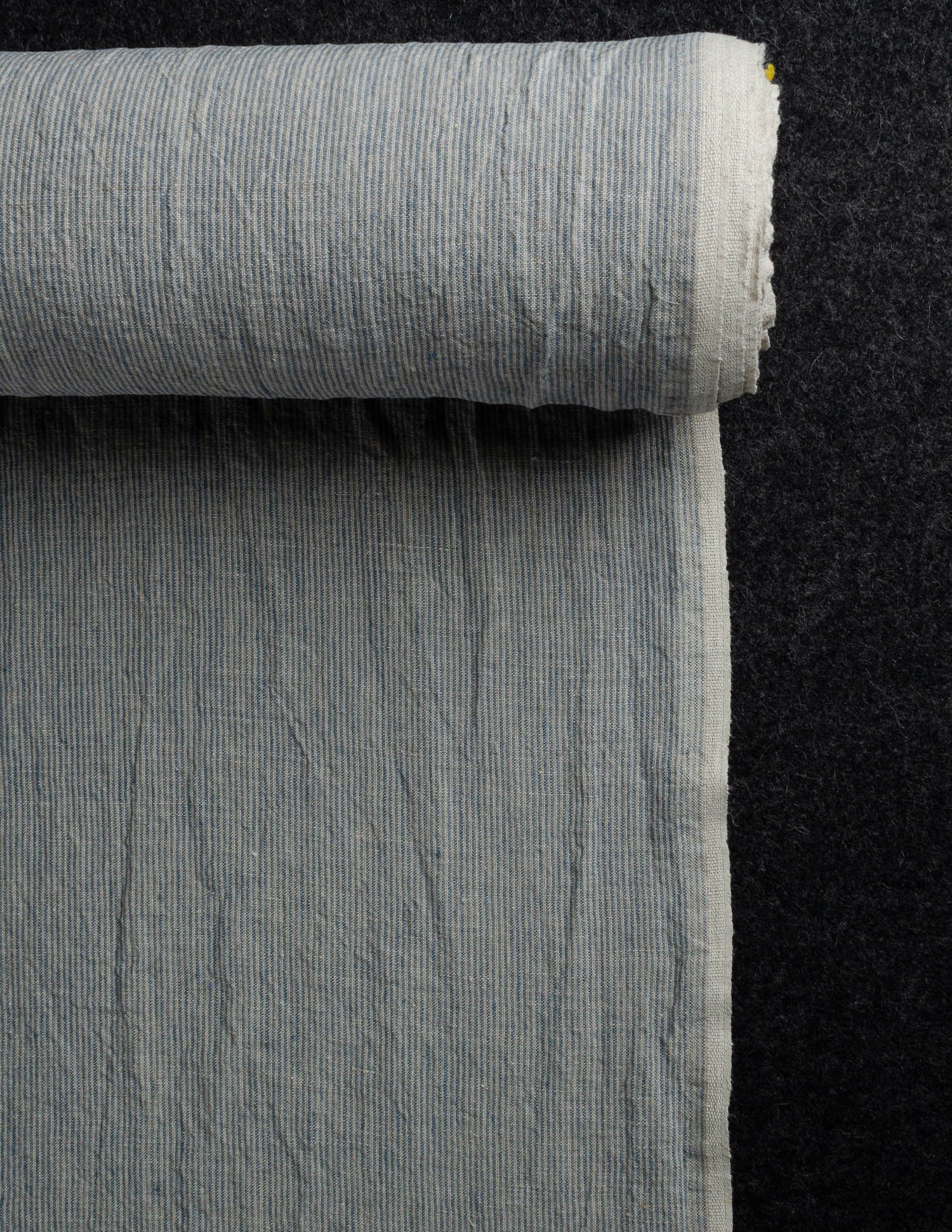 Striped blue color medium weight linen fabric supply