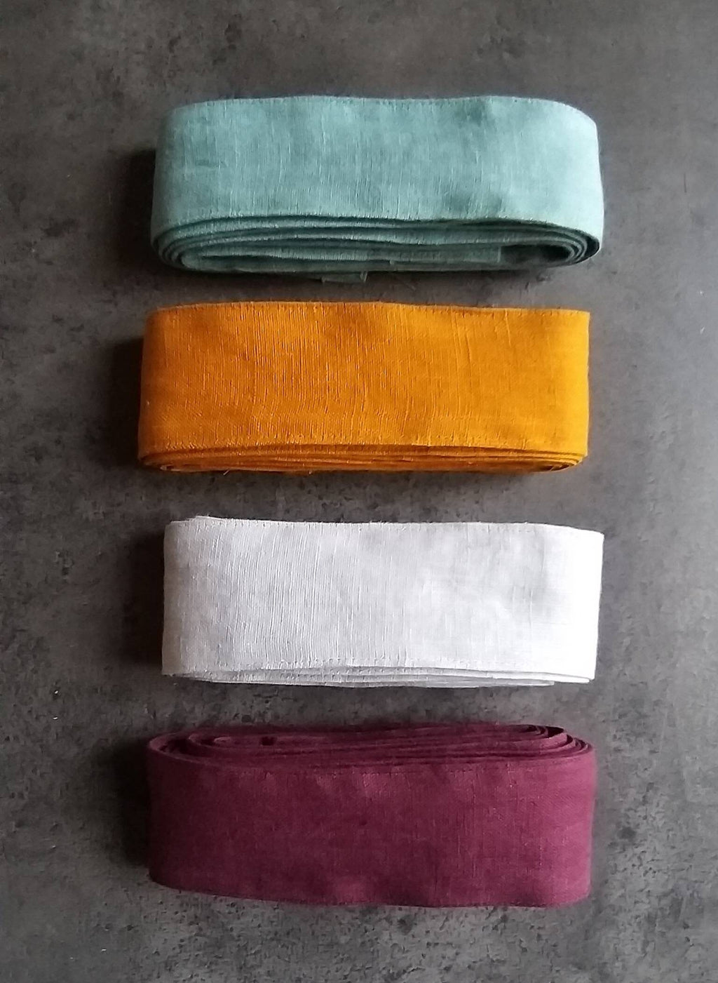 Natural linen ribbon belt