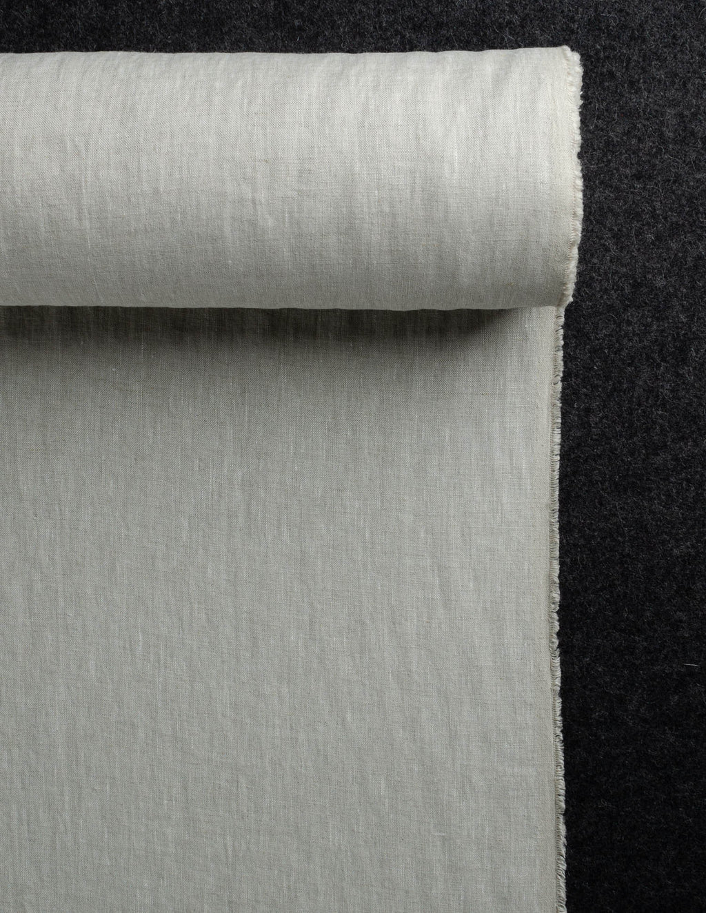 Natural colour medium weight linen fabric supply