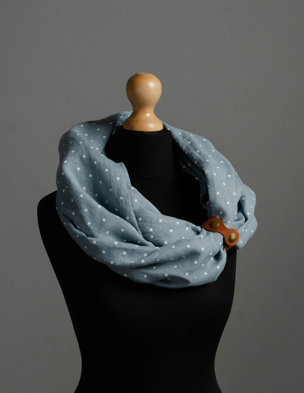 Loop linen scarf | Natural