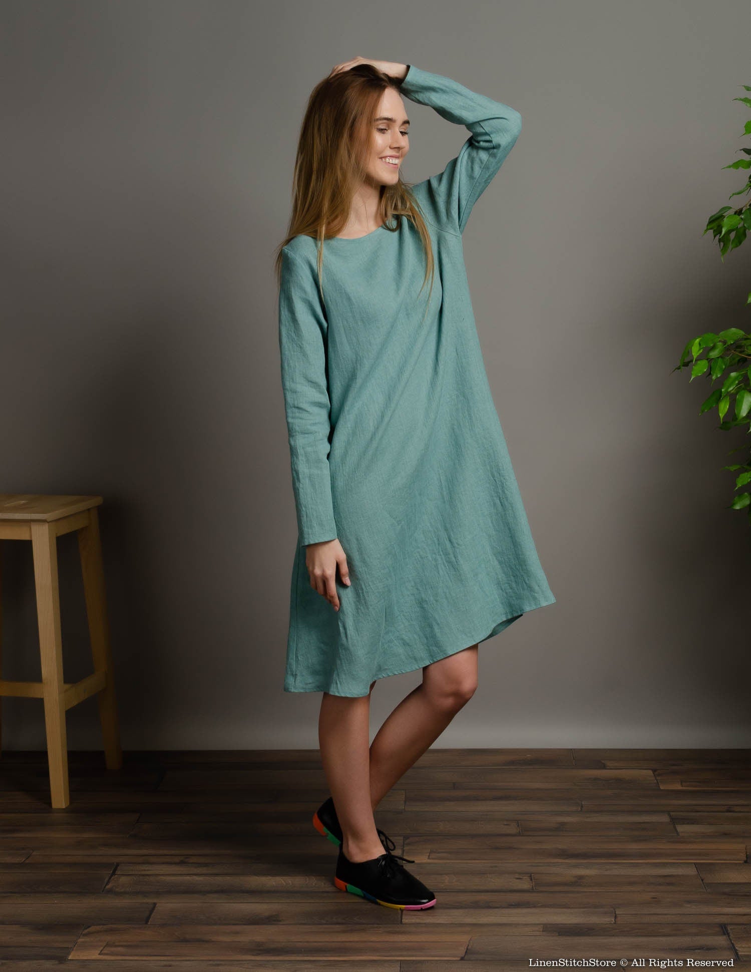 VERONICA Linen dress | Electric blue
