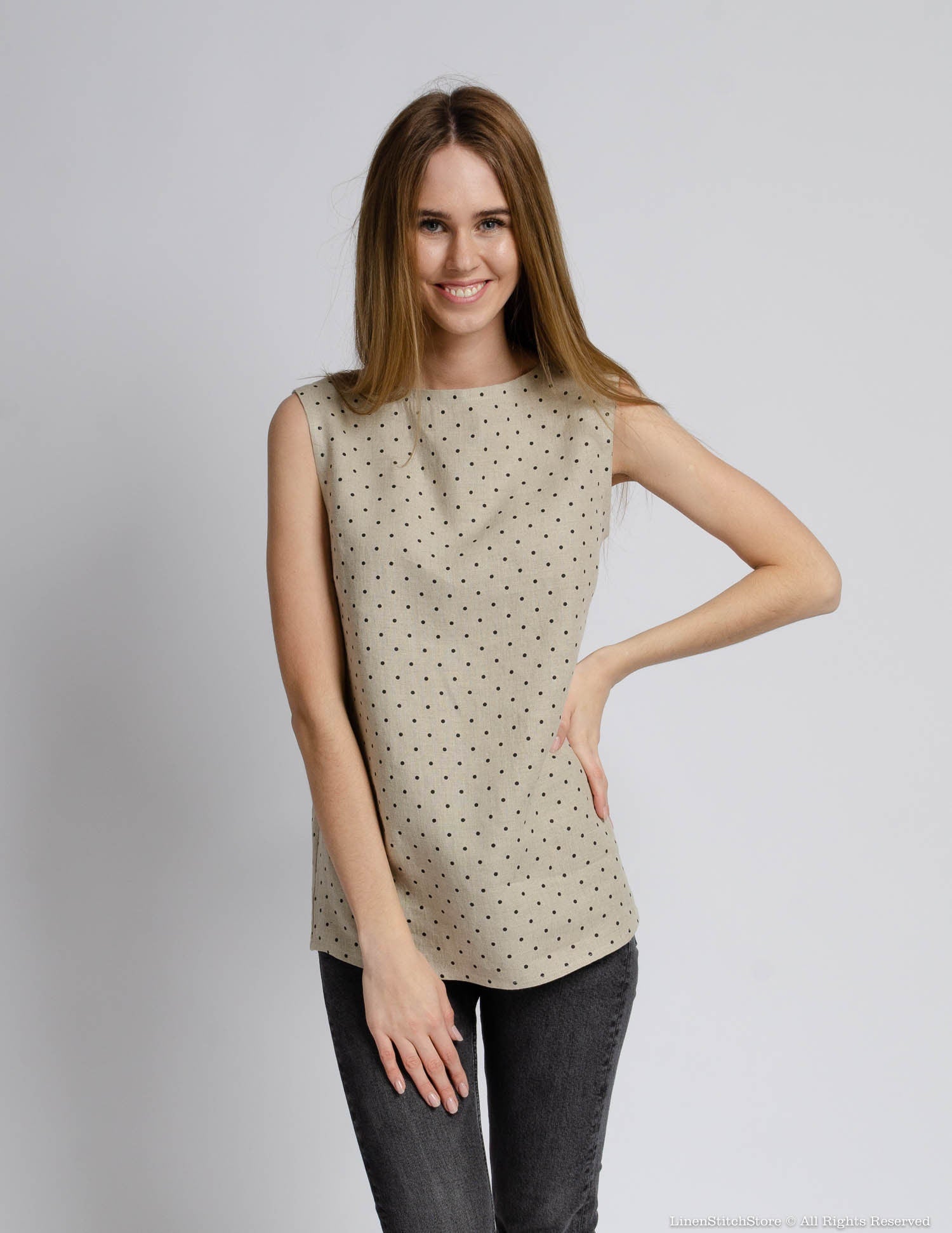 MONIKA Linen top | Natural dots