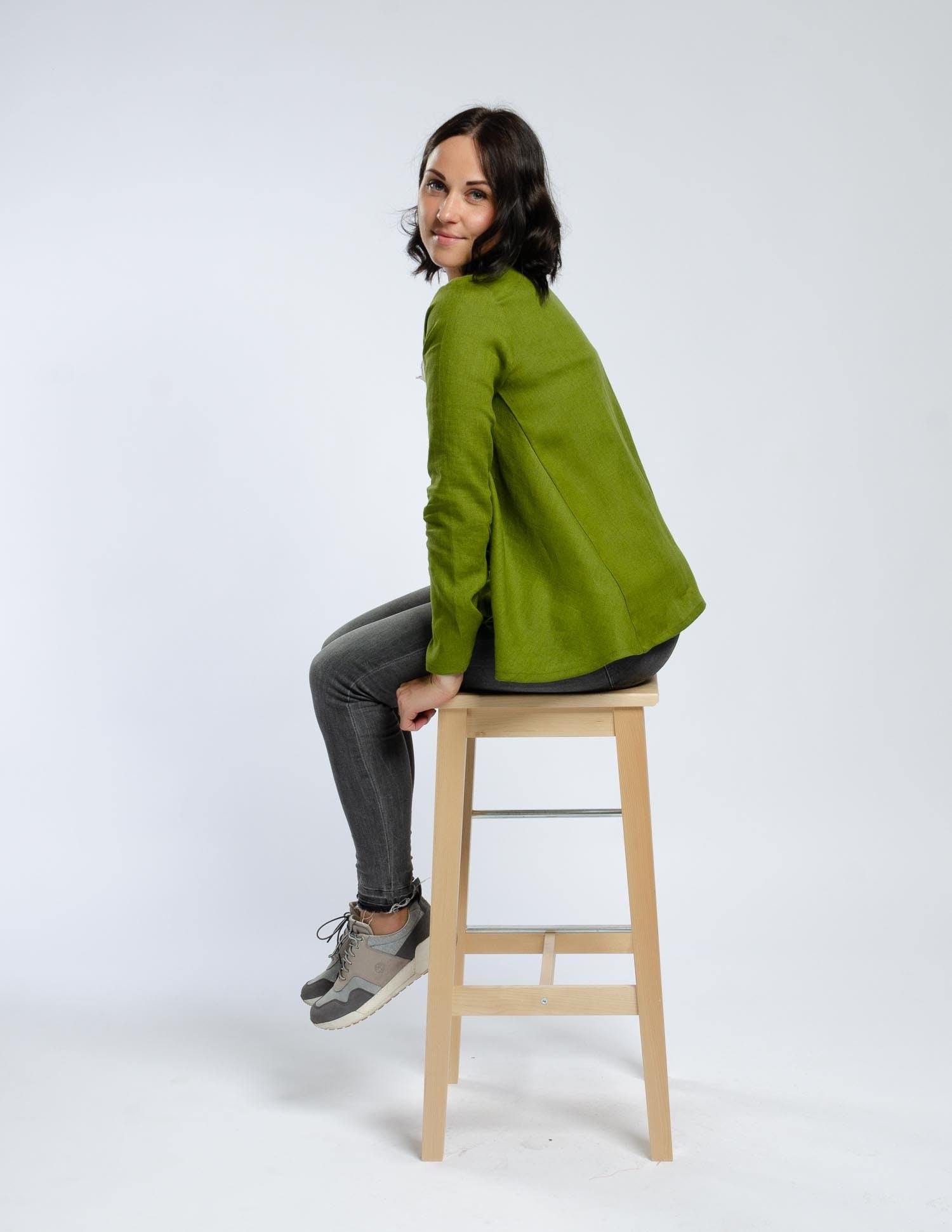 DENICE Wrap linen jacket | Olive