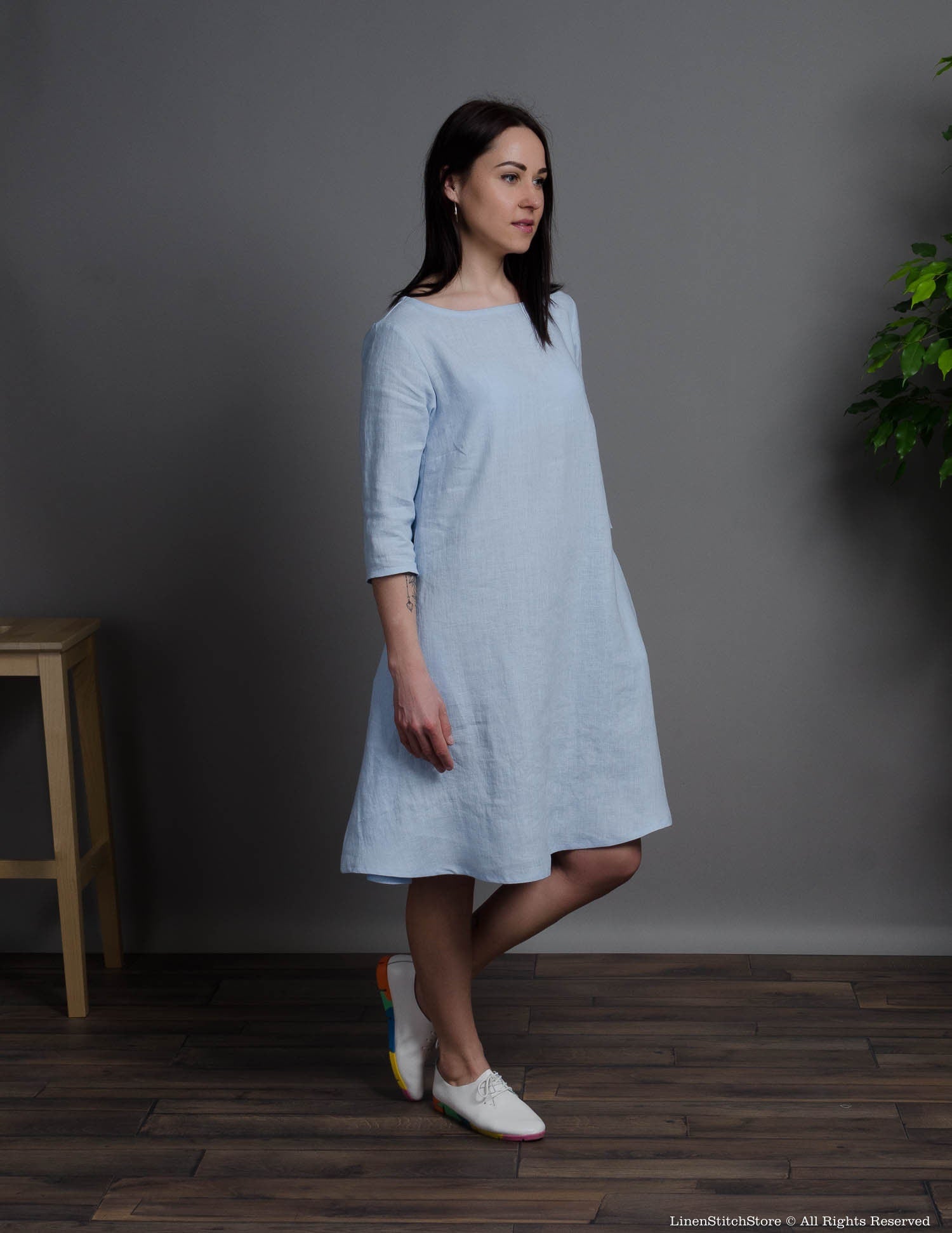 BARBARA light blue medium sleeve linen dress