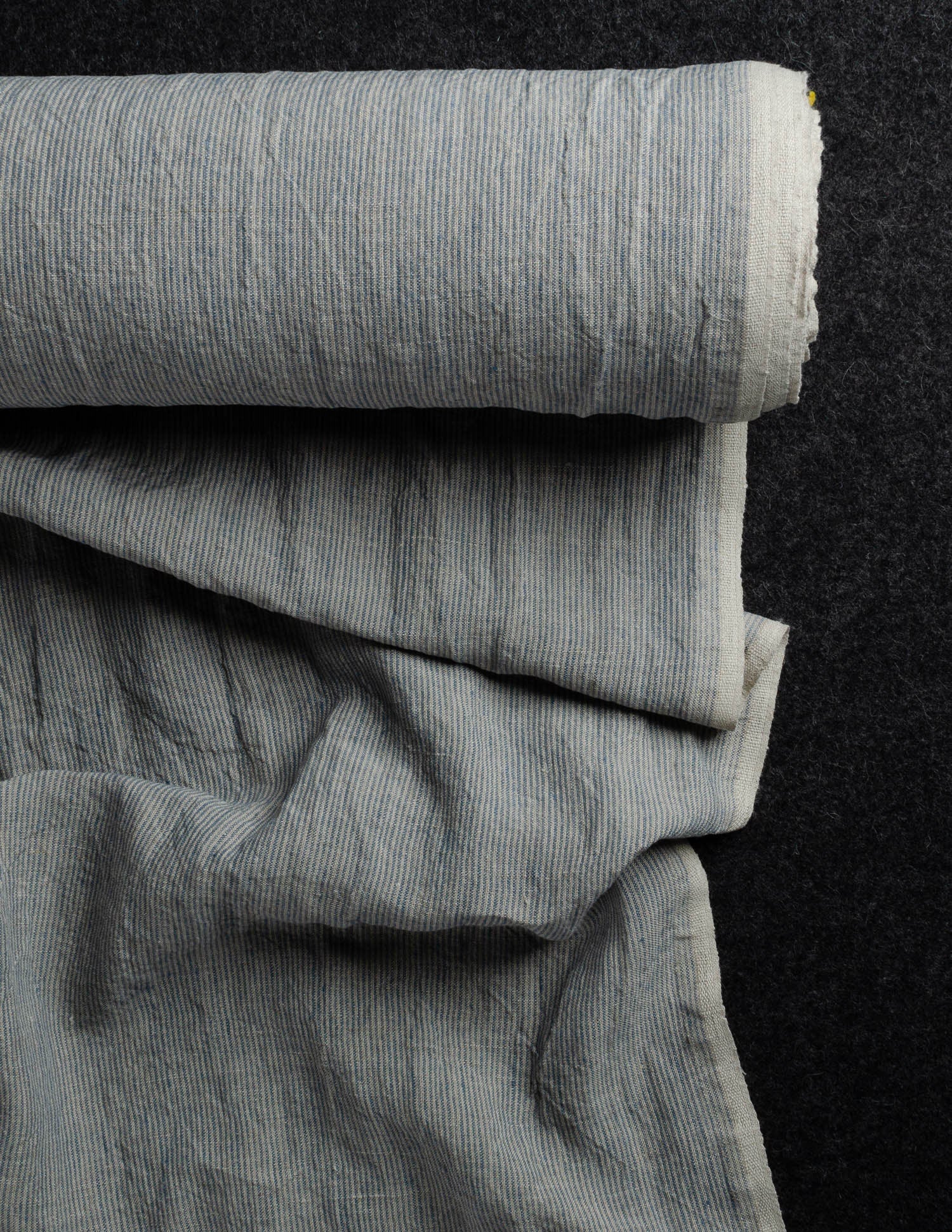 Striped blue color medium weight linen fabric supply