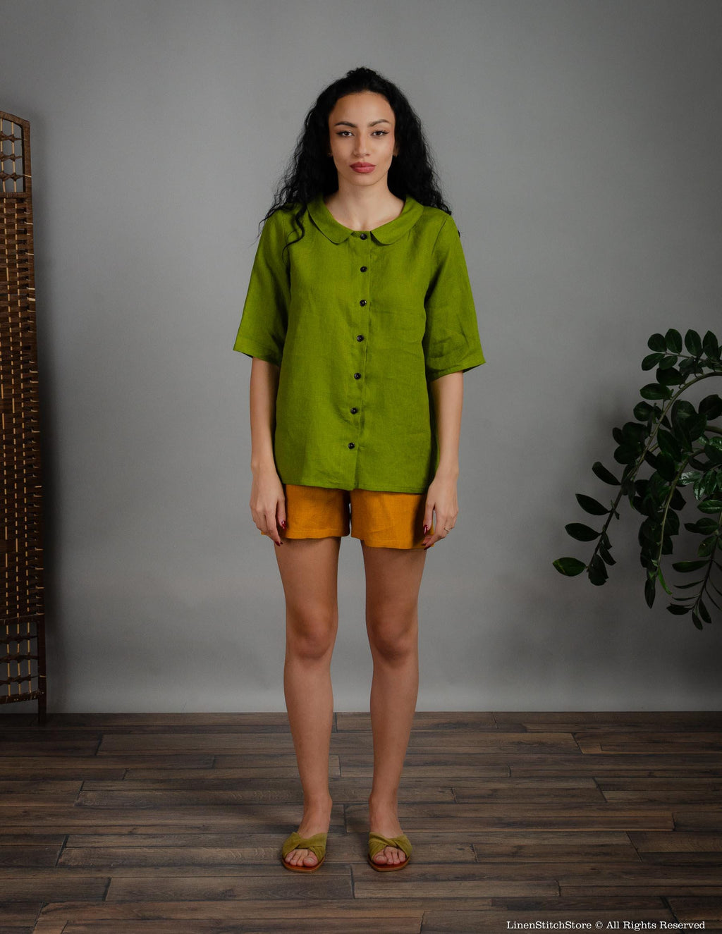 KYRA Linen blouse | Olive