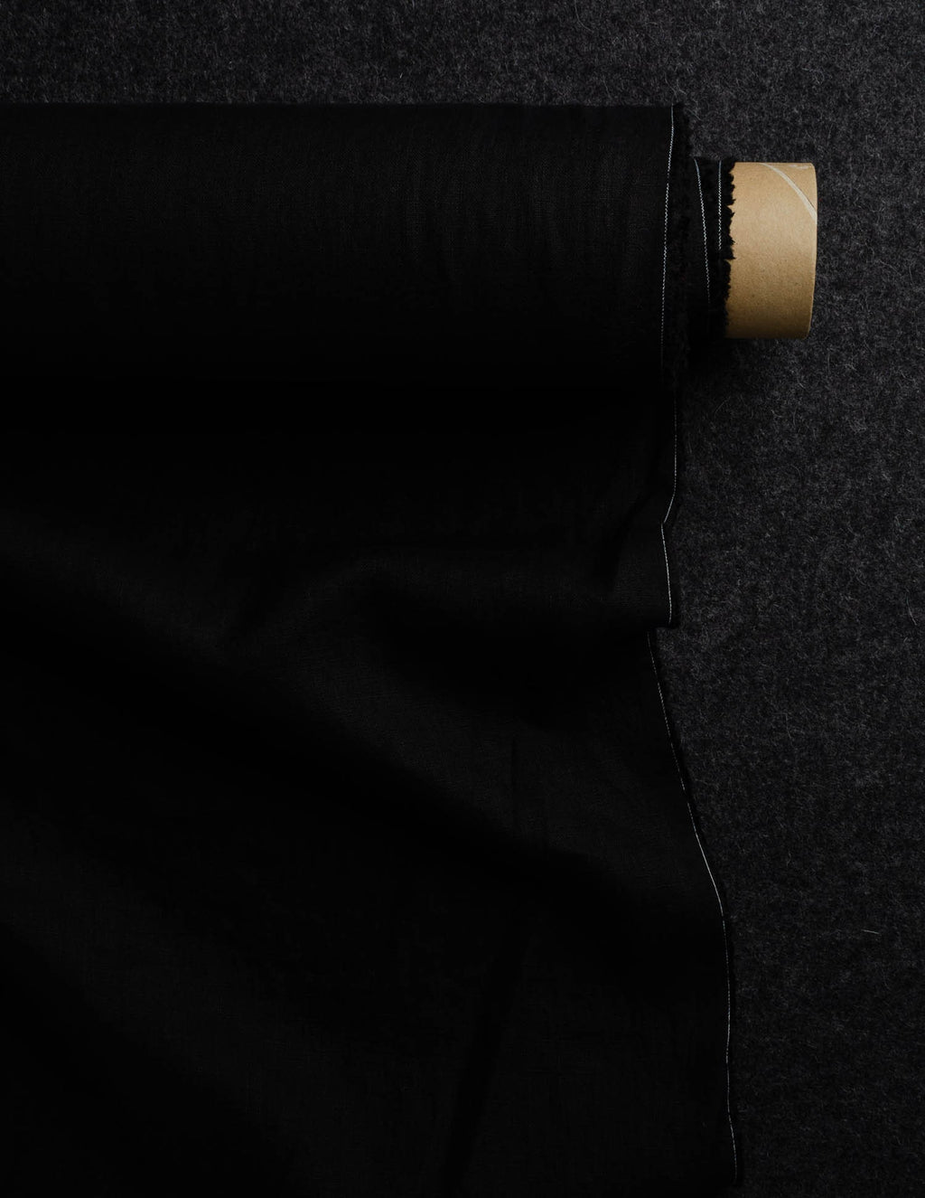 Black colour medium weight linen fabric supply