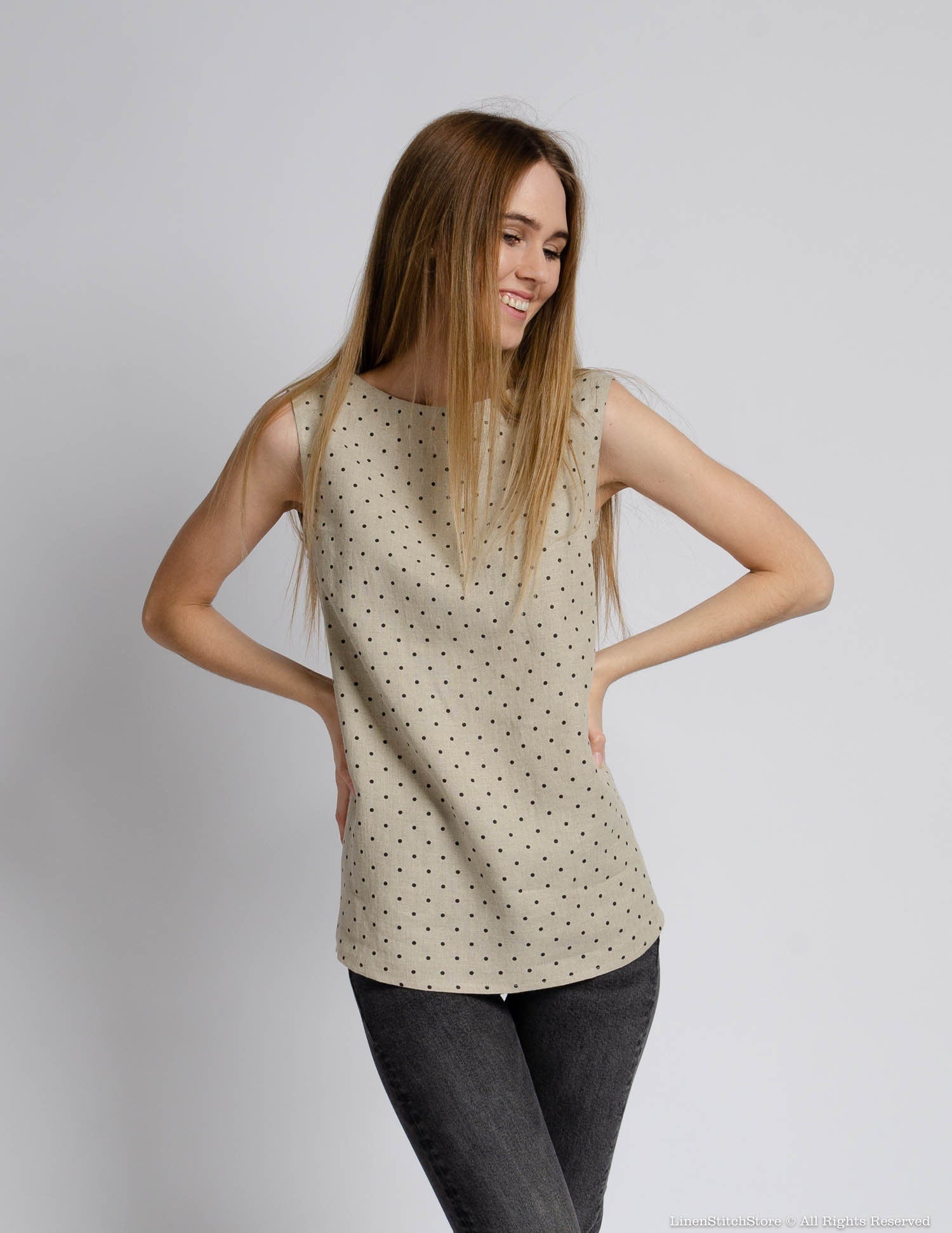 MONIKA Linen top | Natural dots