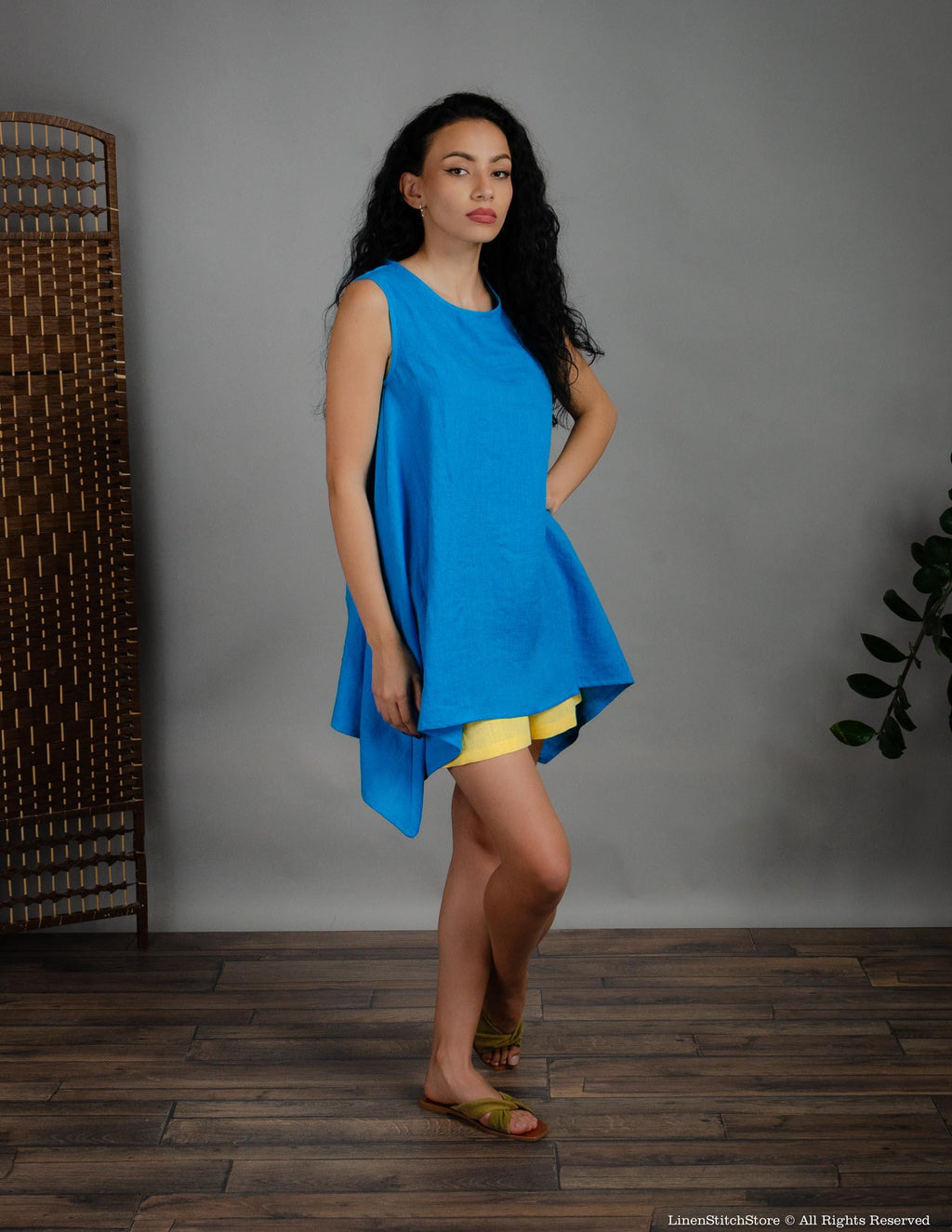 LAURA Linen tunic | Caribbean blue