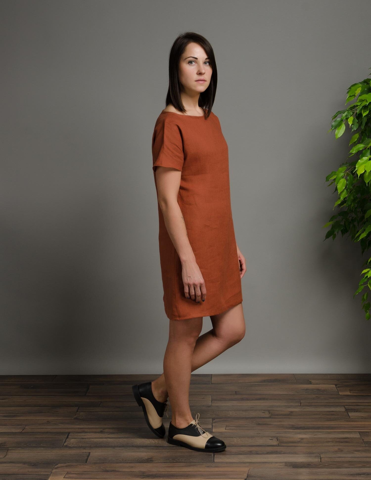 SANDRA Linen dress | Hazelnut brown