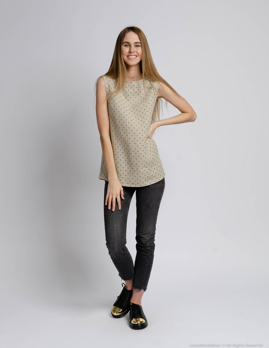 MONIKA Linen top | Natural dots